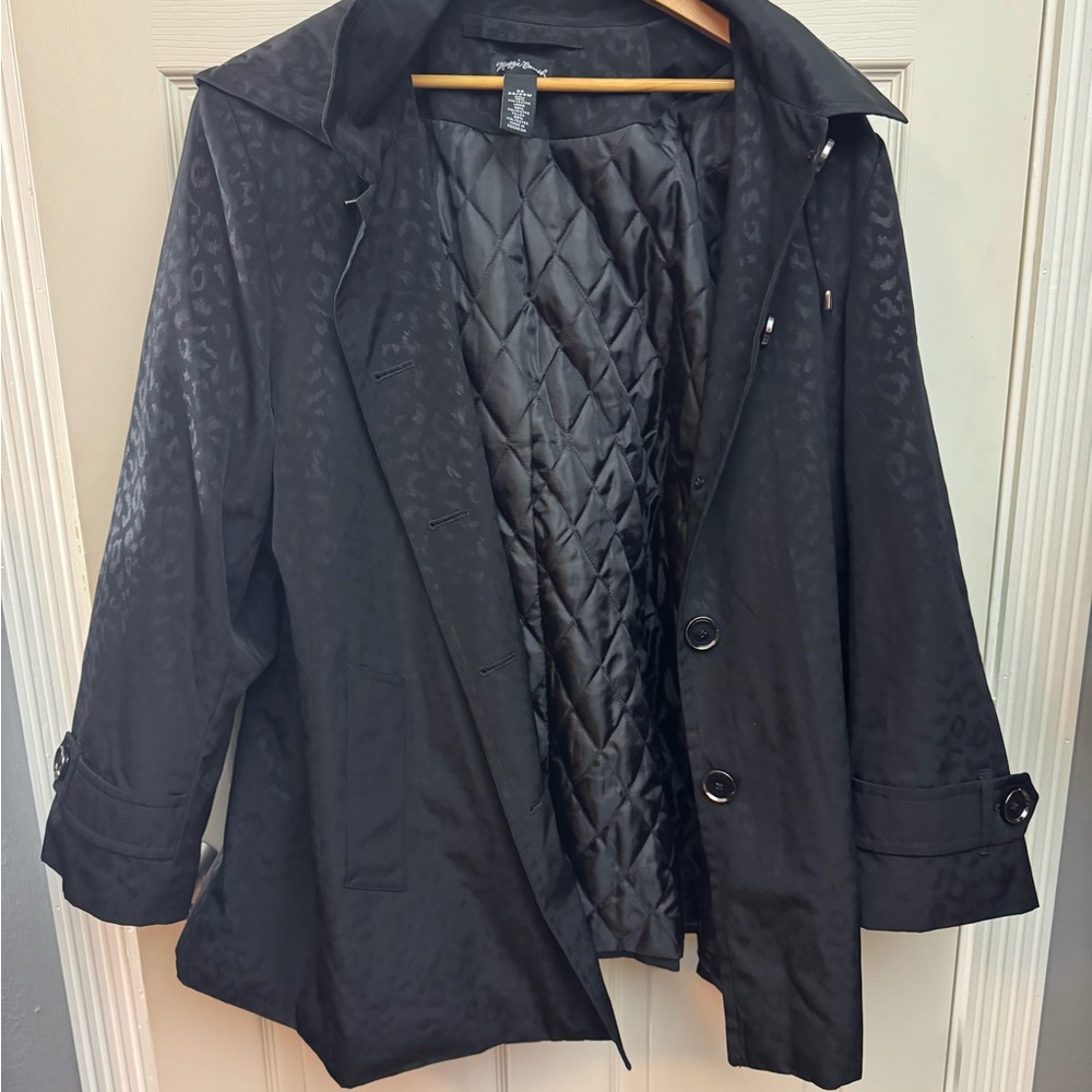 Maggie Barnes removable hooded coat with black pattern - 2X
